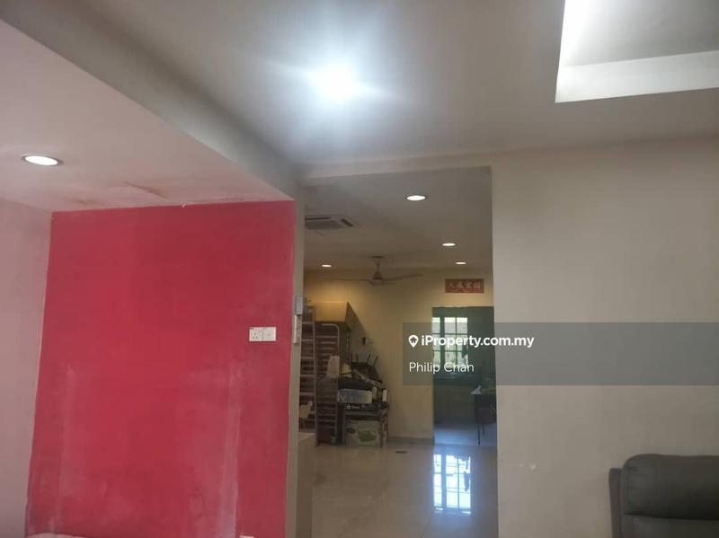 Rumah Berangkai 2 Tingkat untuk Dijual di Saujana Damansara, Damansara Damai oleh Philip Chan - iProperty.com.my