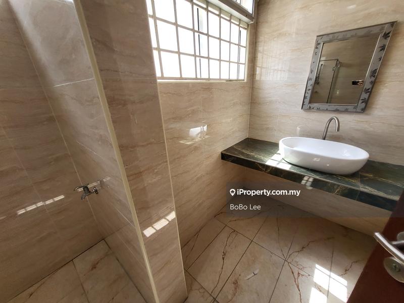 Semi-Detached House for Sale in Taman Overseas Union (Taman Oug), Jalan Klang Lama (Old Klang Road) by BoBo Lee - iProperty.com.my