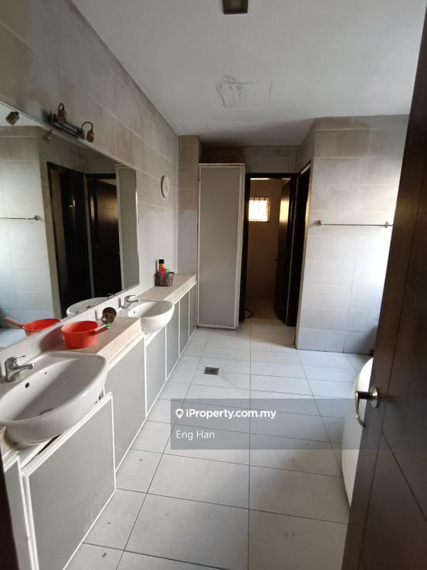 Bungalow House for Sale in Taman Overseas Union (Taman Oug), Jalan Klang Lama (Old Klang Road) by Eng Han - iProperty.com.my