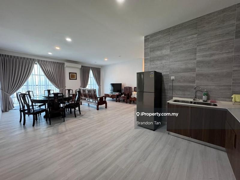 For Rent - Sapphire On The Park