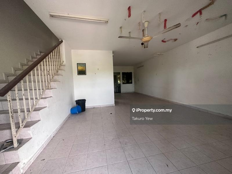2-storey Terraced House for Sale in Taman Kampar Perdana, Kampar by Takuro Yew - iProperty.com.my