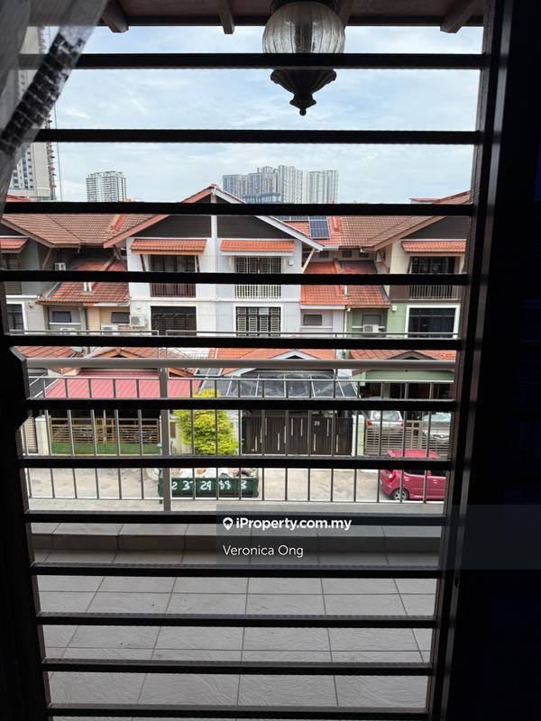Rumah Berangkai 3 Tingkat untuk Dijual di Mutiara Bukit Jalil, Bukit Jalil oleh Veronica Ong - iProperty.com.my