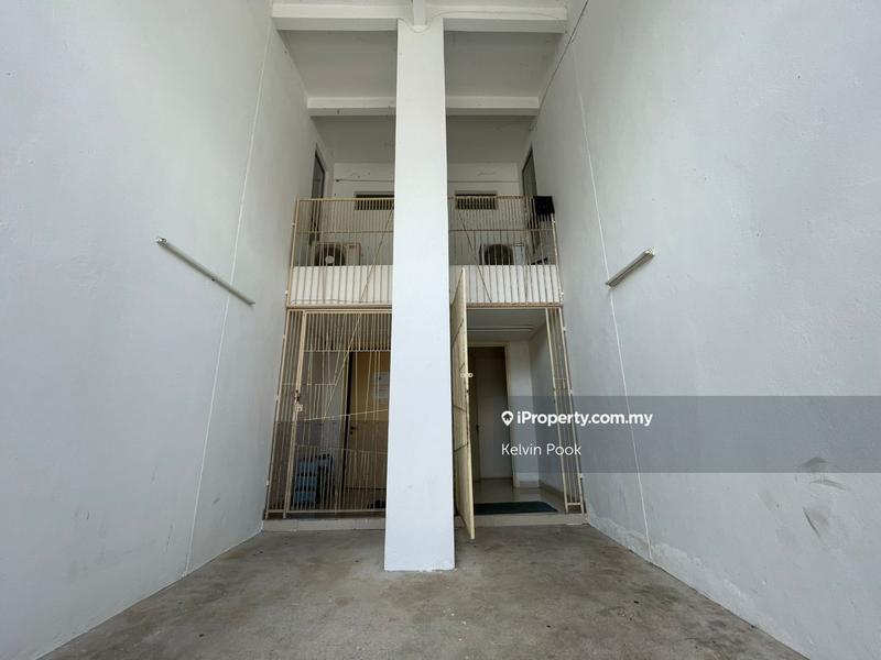 Townhouse for Sale in Cyberjaya, Selangor by Kelvin Pook - iProperty.com.my