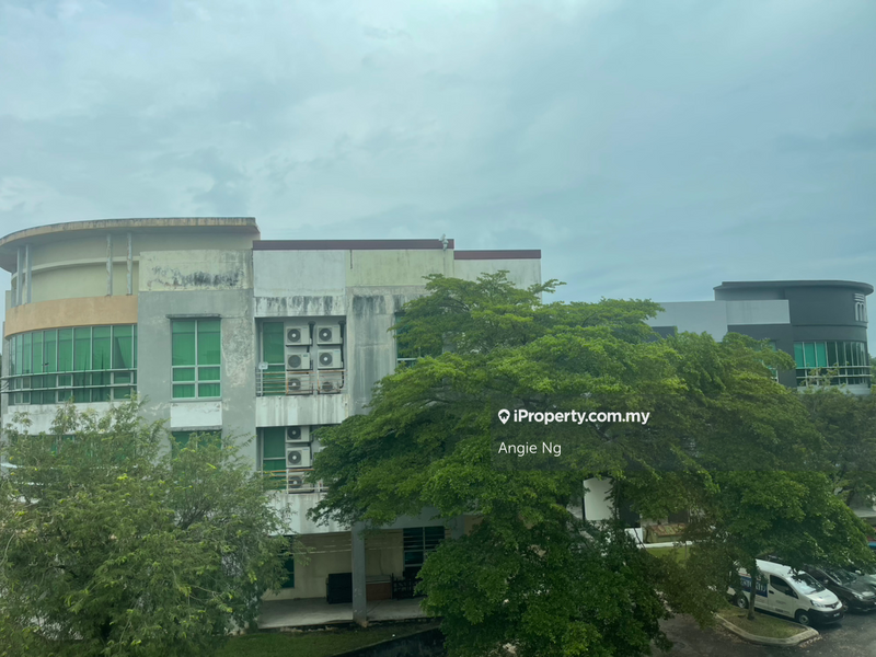 For Sale - Putra point