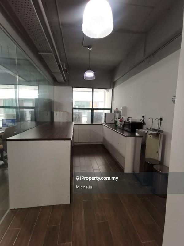 Pejabat untuk Disewa di KLCC, KL City Centre oleh Michelle - iProperty.com.my