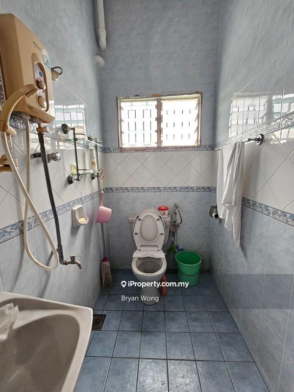 Semi-Detached House for Sale in Damansara Jaya, Petaling Jaya by Bryan Wong - iProperty.com.my