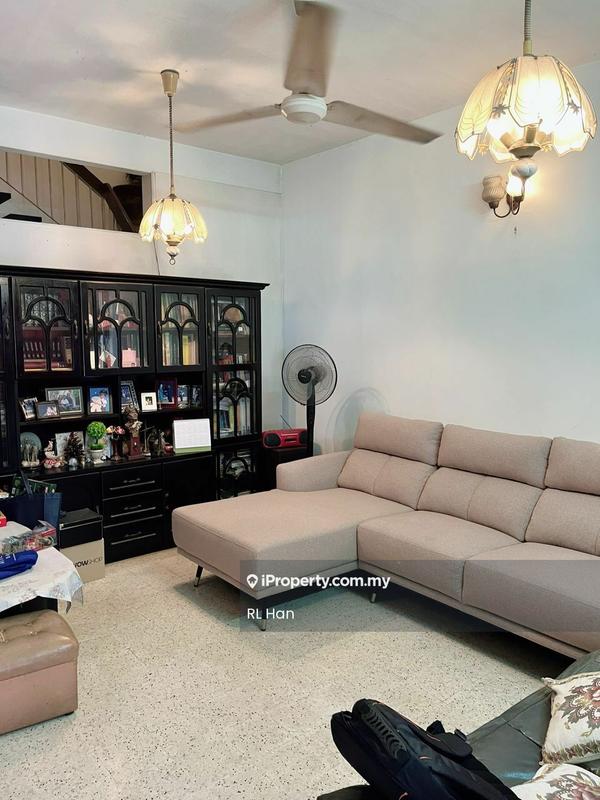 Rumah Teres 2-Tingkat untuk Dijual di SS15, Subang Jaya oleh RL Han - Living Room - iProperty.com.my