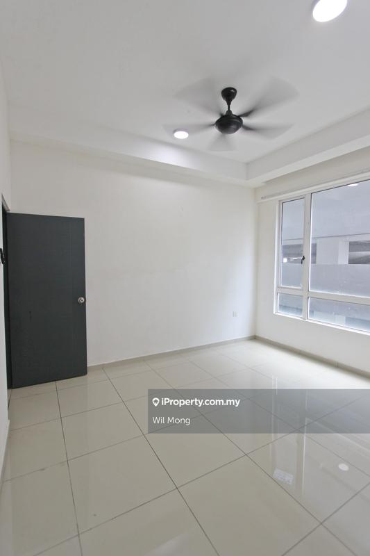 Service Residence for Sale in D'carlton (Residensi Seri Mega) by Wil Mong - iProperty.com.my