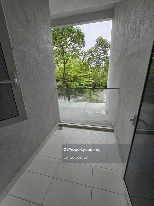 Condominium for Sale in Pavilion Hilltop by Jarrod Joshua - iProperty.com.my