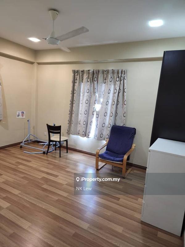 For Rent - Bayan Villa, Seri Kembangan