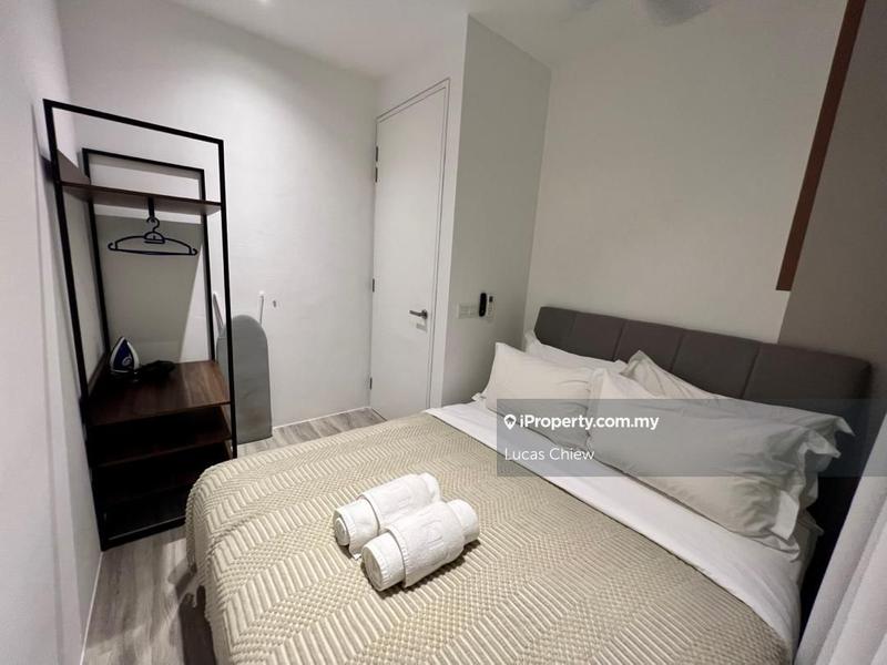 For Sale - Lumi Tropicana