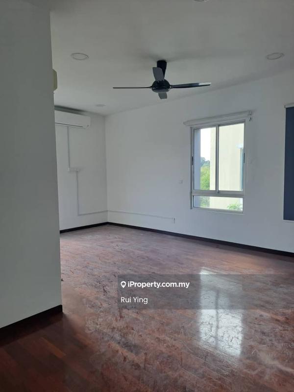 Bungalow House for Sale in Kajang, Selangor by Rui Ying - Living Room - iProperty.com.my