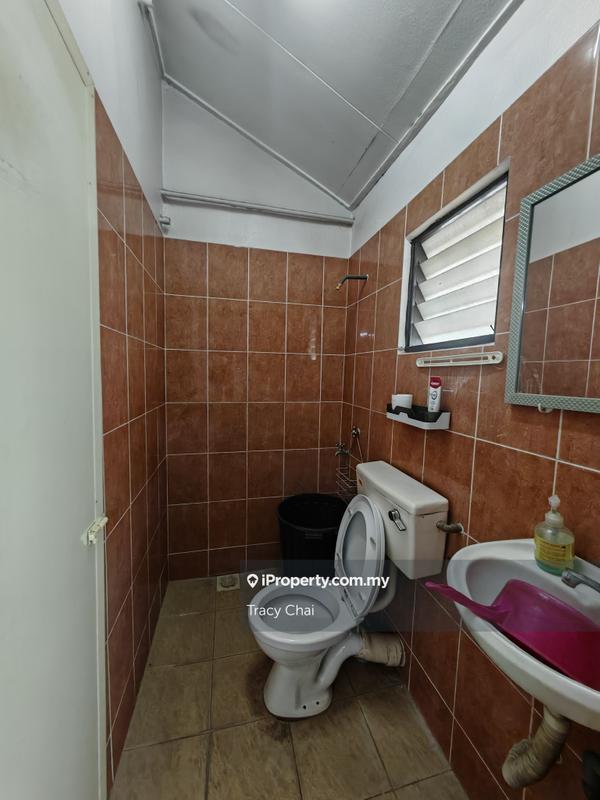 Rumah Berangkai 2.5 Tingkat untuk Dijual di Taman Sri Sinar, Segambut oleh Tracy Chai - iProperty.com.my