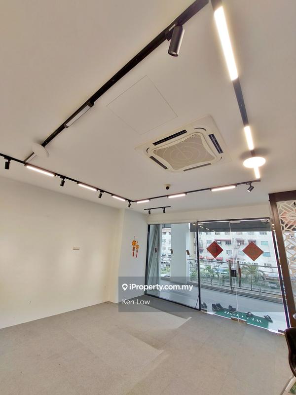 Shop for Sale in Taman Berjaya, Kajang by Ken Low - iProperty.com.my