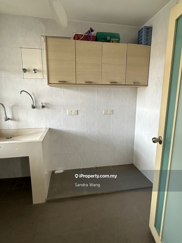 2.5-storey Terraced House for Sale in Bandar Utama 6, Bandar Utama by Sandra Wang - iProperty.com.my