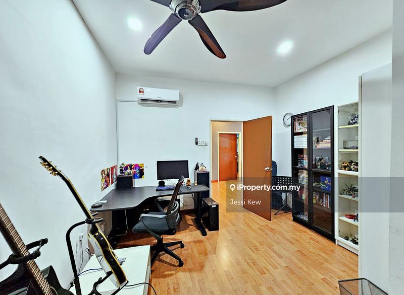 Semi-Detached House for Sale in Hijauan Residence, Ulu Langat by Jessi Kew - iProperty.com.my
