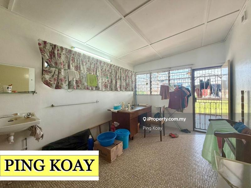 Rumah Berangkai 2 Tingkat untuk Dijual di 2 STY TERRACE CORNER | 2900SF | EXTENDED, Tanjung Bungah oleh Ping Koay - iProperty.com.my