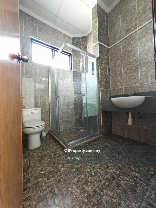 Rumah Berangkai 2.5 Tingkat untuk Dijual di Bandar Utama 6, Bandar Utama oleh Biana Yap - iProperty.com.my
