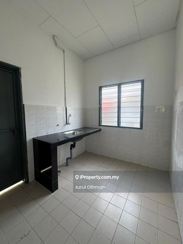 Rumah Teres 1-Tingkat untuk Dijual di Taman Intan Perdana, Port Dickson oleh Azrul Othman - Kitchen - iProperty.com.my