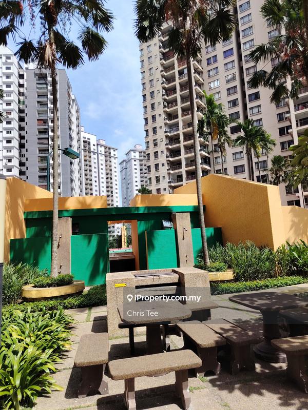 Condominium for Sale in Royal Domain Sri Putramas 2 by Chris Tee - iProperty.com.my