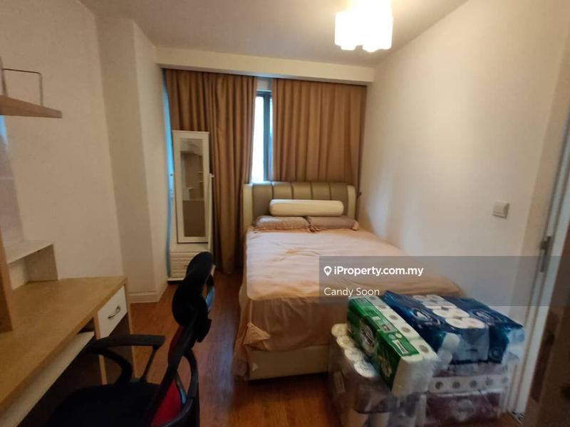 Service Residence for Sale in Bintang Fairlane Residences by Candy Soon - iProperty.com.my