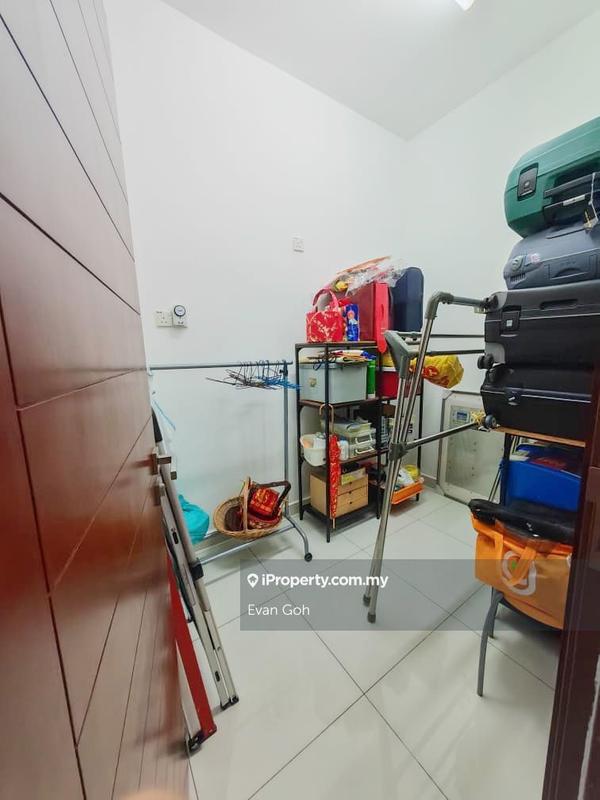 Rumah Berkembar untuk Dijual di Bandar Kinrara Seksyen 8, Bandar Kinrara oleh Evan Goh - iProperty.com.my