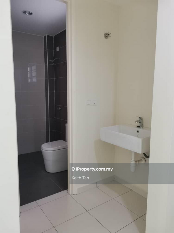 2.5-storey Terraced House for Sale in Taman Ozana Residence, Ayer Keroh by Keith Tan - iProperty.com.my