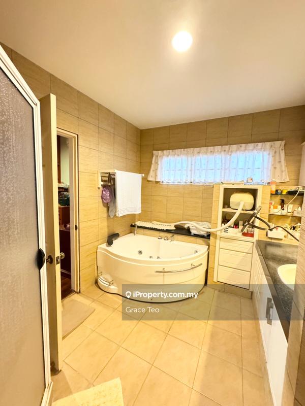 Bungalow House for Sale in Taman Bukit Saujana, Kota Kinabalu by Grace Teo - iProperty.com.my