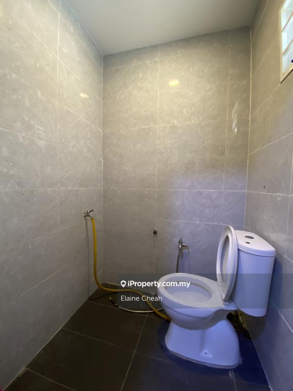 Rumah Berangkai 2 Tingkat untuk Dijual di Taman Selayang Utama, Selayang oleh Elaine Cheah - iProperty.com.my