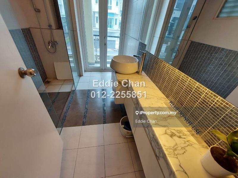 Bungalow House for Sale in Bayu Kemensah (3-Storey Bungalow), Ampang by Eddie Chan - iProperty.com.my