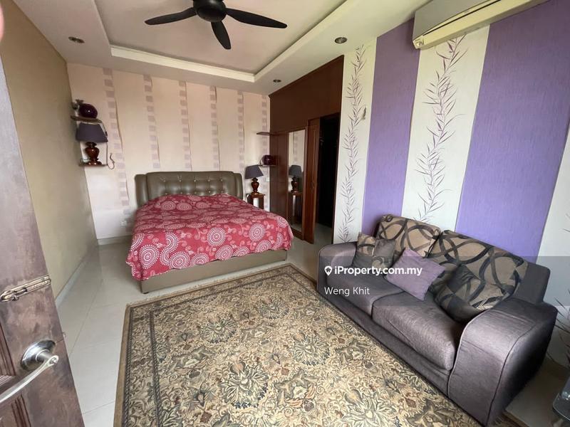 Condominium for Sale in Platinum Hill PV 8 by Weng Khit - iProperty.com.my