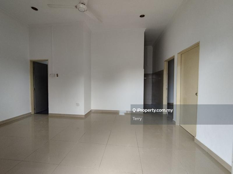 Rumah Berkembar untuk Dijual di Seksyen 8, Petaling Jaya oleh Terry - iProperty.com.my