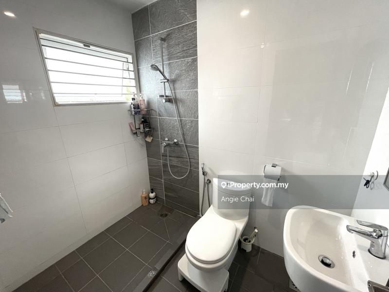 Rumah Berkembar untuk Dijual di SS 21, Damansara Utama, Petaling Jaya oleh Angie Chai - iProperty.com.my