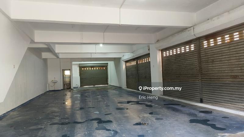Kedai untuk Dijual di High ROI, 4 Sty End lot Shop @ Taman Mas, Puchong oleh Eric Heng - iProperty.com.my