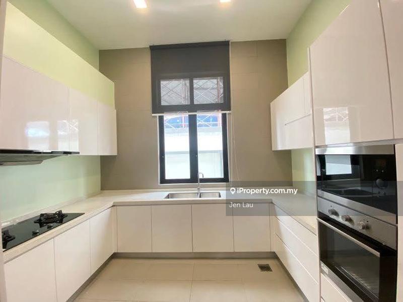 Bungalow House for Sale in Mont Kiara, Kuala Lumpur by Jen Lau - iProperty.com.my
