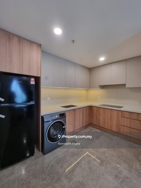 Kediaman Servis untuk Dijual di Ooak Serviced Apartments @ Kiara 163 oleh Kenneth Huee - iProperty.com.my