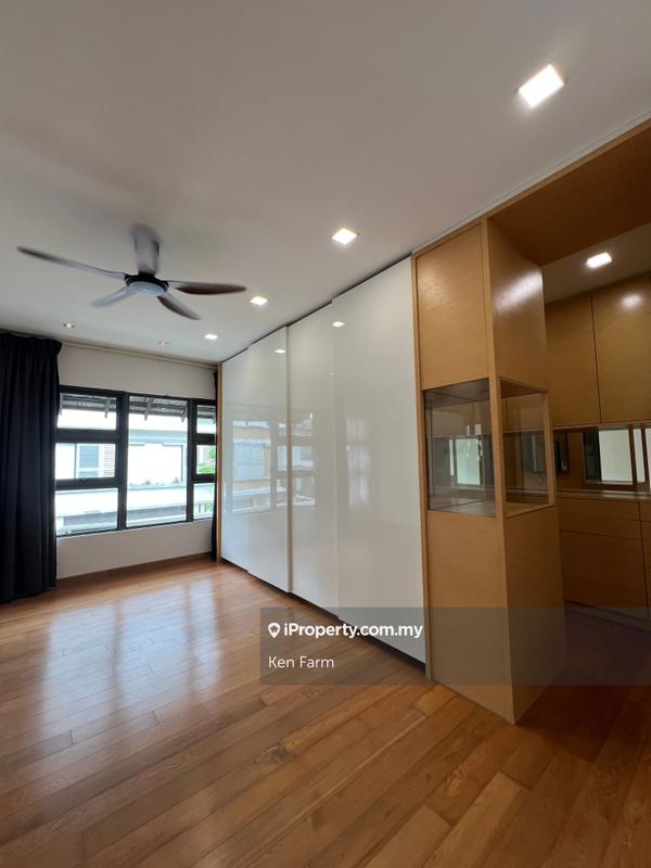 Bungalow House for Sale in The Villa Serai Saujana Golf Resort, Saujana by Ken Farm - iProperty.com.my