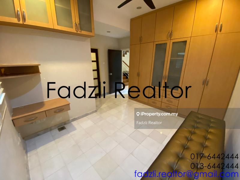 Banglo untuk Dijual di Gita Bayu, Seri Kembangan oleh Fadzli Realtor - iProperty.com.my