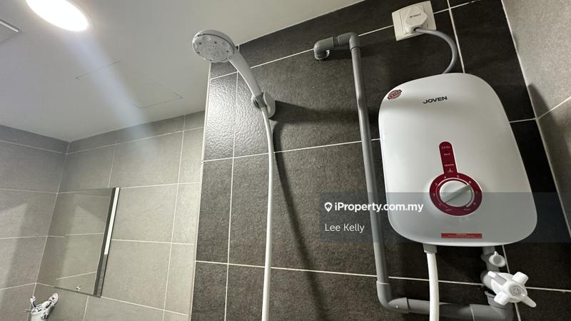 Service Residence for Sale in Pinnacle Petaling Jaya by Lee Kelly - iProperty.com.my