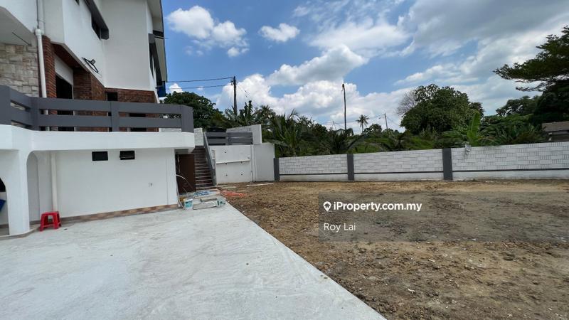 Banglo Komersial untuk Disewa di Taman Desa Ros Bungalow Taman Intan Commercial, Kajang oleh Roy Lai - iProperty.com.my