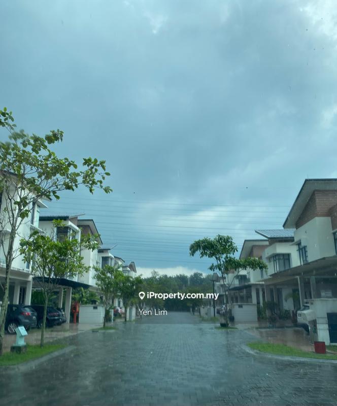 Semi-Detached House for Sale in Taman Equine, Seri Kembangan by Yen Lim - iProperty.com.my