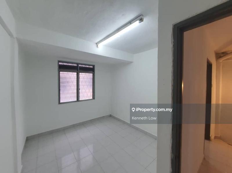 For Sale - Seri Puteri