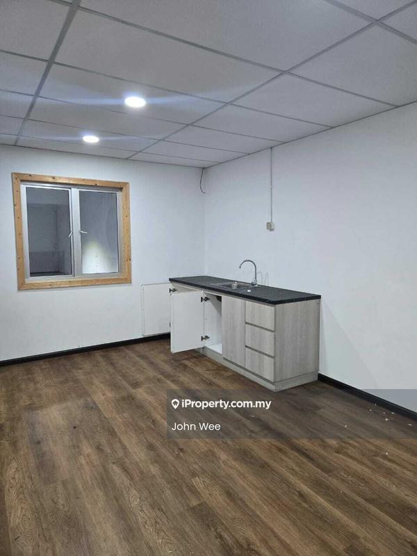 Shop / Office for Sale in Taman Perindustrian Puchong, Puchong by John Wee - Interior - iProperty.com.my