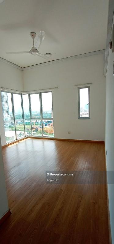 For Sale - Zeta Deskye (Alam Saujana)