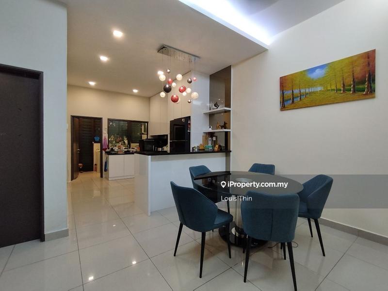3-storey Terraced House for Sale in Perdana Residence 2, beside168 Park Mall, Selayang by Louis TT - iProperty.com.my