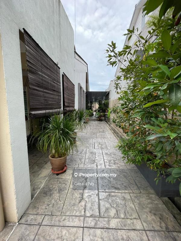 Rumah Berkembar untuk Dijual di Petaling Jaya, Selangor oleh Gerald Ng - iProperty.com.my