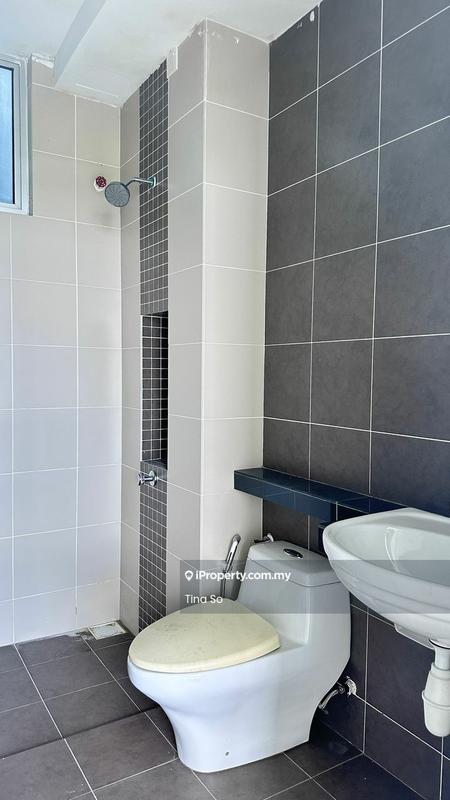 Pangsapuri untuk Dijual di D'Rich Executive Suites oleh Tina So - iProperty.com.my