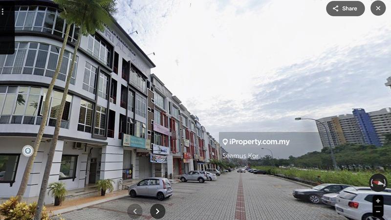 For Sale - ⭐ 4 sty Corner ⭐ 3 adjoining lots ⭐ Freehold ⭐ Fully Tenanted ⭐ Masai