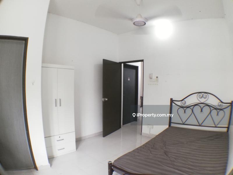 Rumah Berangkai 2 Tingkat untuk Dijual di Nilai, Negeri Sembilan oleh Jemmy Rohani - iProperty.com.my