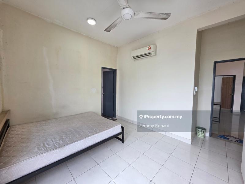 Residensi Servis untuk Dijual di Mesahill oleh Jemmy Rohani - iProperty.com.my